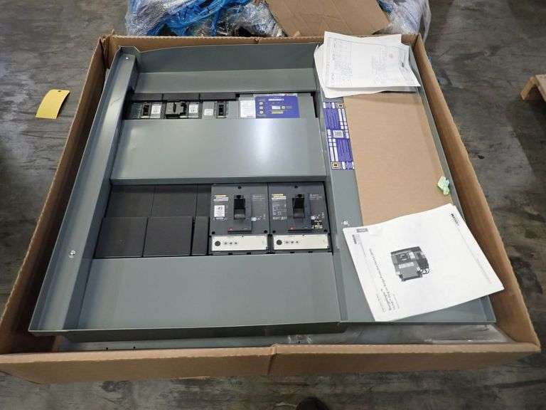 Square D I-Line Panelboard w/Surgelogic Surge Protective Device ...