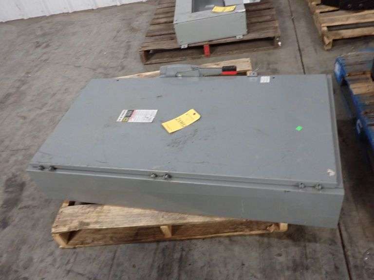 Square D Heavy Duty Safety Switch Yellow Tag Auctions