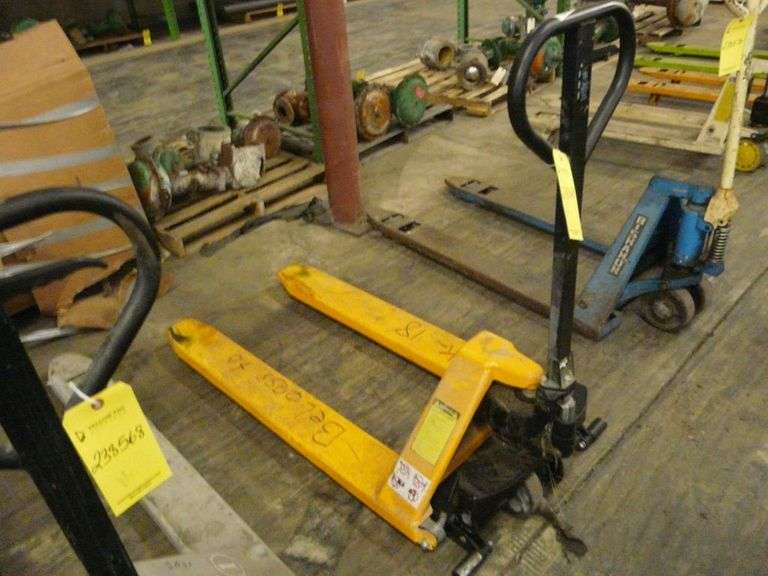 Uline Scissor Lift Pallet Truck Yellow Tag Auctions