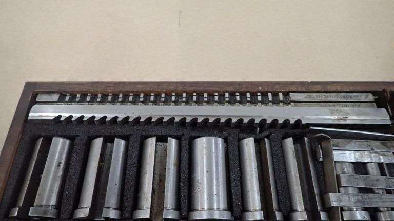 Minute Man The DuMont Corp #10-10A Broach Set w/Collard Bushings - Yellow  Tag Auctions