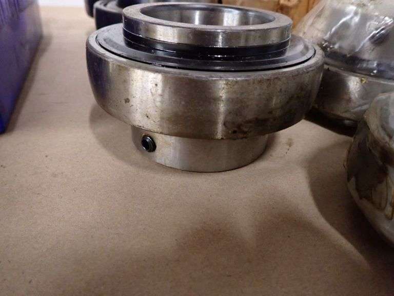 Lot of Assorted Loose Bearings Yellow Tag Auctions