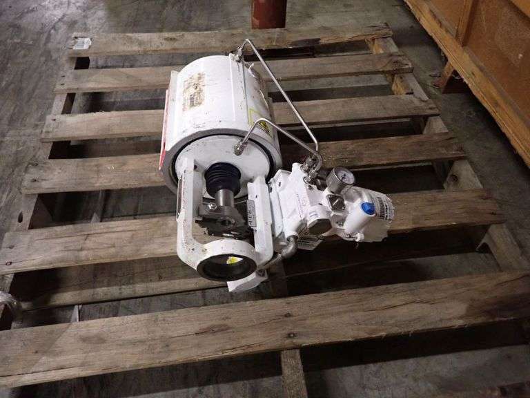 Flowserve Valtek VL Series Spring Cylinder Linear Actuator Yellow Tag