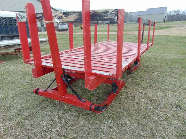 WIDE TRACK BOB SLED, ROCKING BOLSTERS, EXCELLENT CONDITION Ziemer