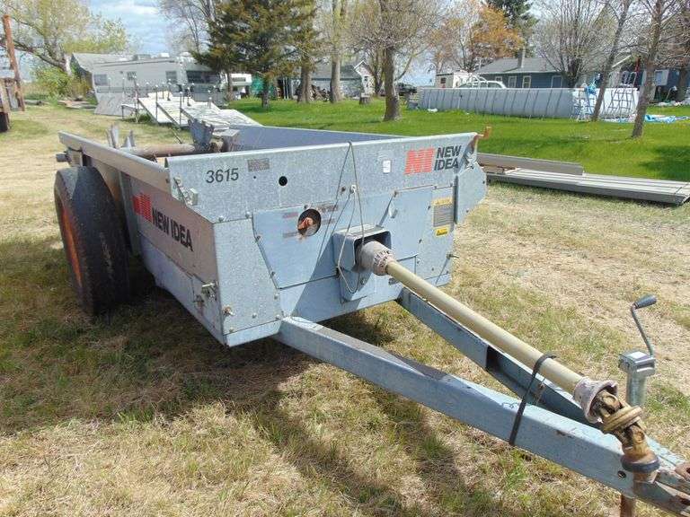 NEW IDEA 3615, PTO MANURE SPREADER, VERY GOOD CONDITION Ziemer