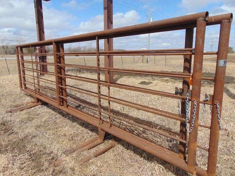THREE 24' FREE STANDING CATTLE GATES Ziemer Hilbrands Auctions