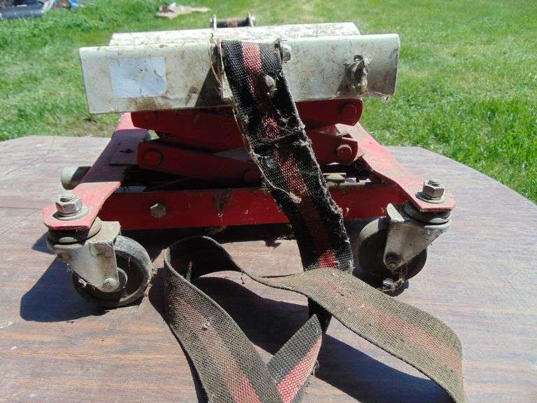 SCISSORS LIFT Ziemer Hilbrands Auctions