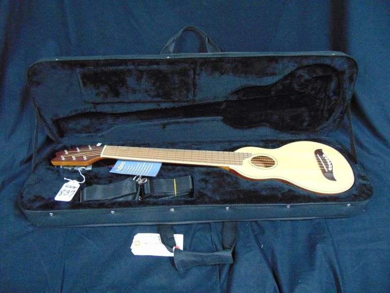 NEW, WASHBURN, MODEL RO10 ROVER MINI ACOUSTIC GUITAR w/CASE Ziemer