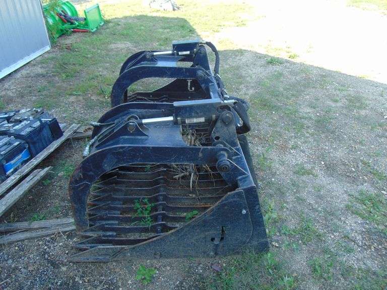 JENKINS 84" ROCK BUCKET w/GRAPPLE FORK, SKID STEER MOUNT LIKE NEW