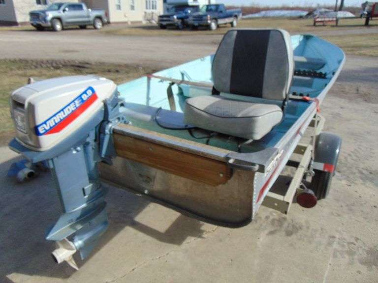 WARDS SEA KING 14" ALUM FISHING BOAT w/9.9 EVINRUDE MOTOR w/BUNK