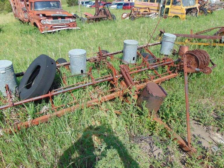 IH 4 ROW CORN PLANTER Ziemer Hilbrands Auctions